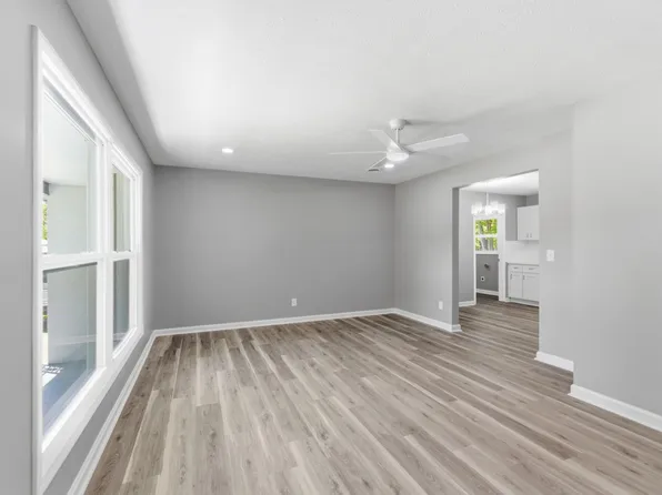 1307 Diana St, Murfreesboro, TN 37130