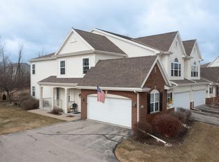 W205N16463 Cranberry Creek Ln, Jackson, WI 53037