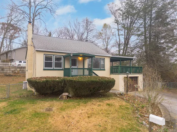 7 Venice Road, Patterson, NY 12563