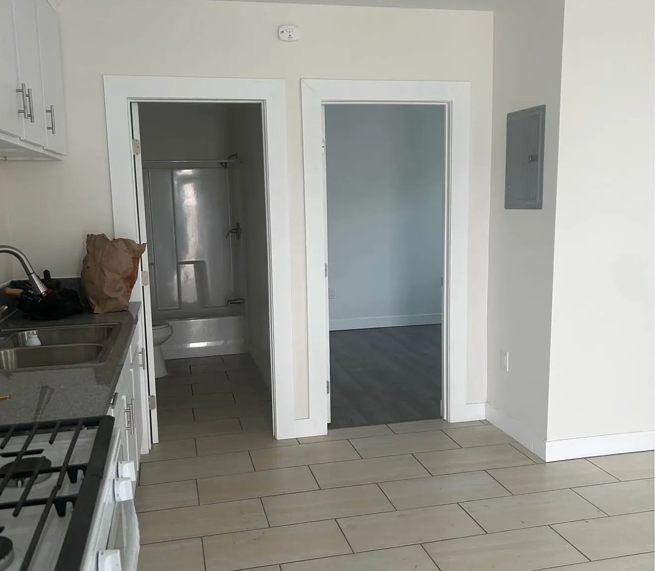 1 bed, $1,700 — Photo 2