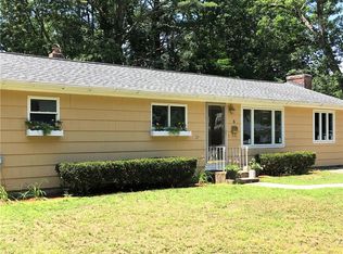 3 Cynthia Dr, Coventry, RI 02816