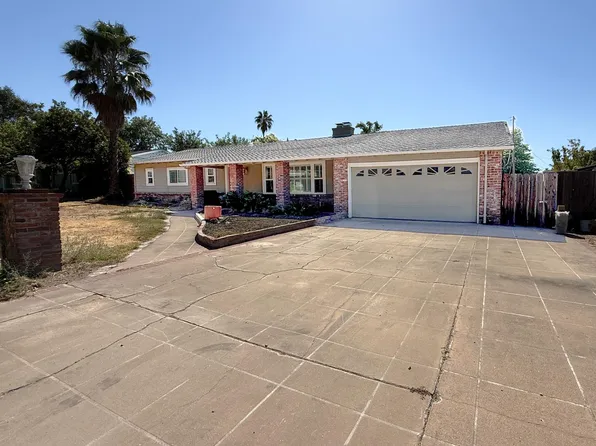 3210 Fieldcrest Dr, Sacramento, CA 95821