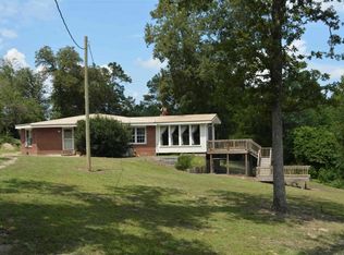 332 Valley Stream Rd, Leesville, SC 29070