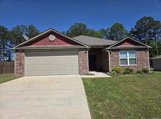 108 James Dr, Beebe, AR 72012