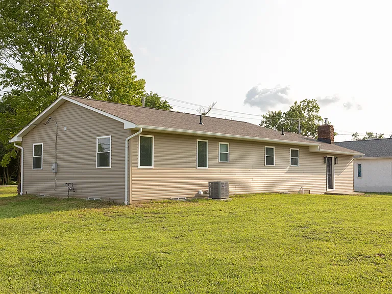 1574 Dyer Rd — Photo 51