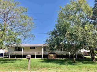 214 Delta Dr, Lockport, LA 70374