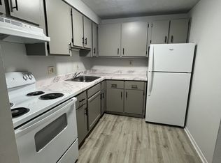 1885 Turner Blvd #D, Elyria, OH 44035