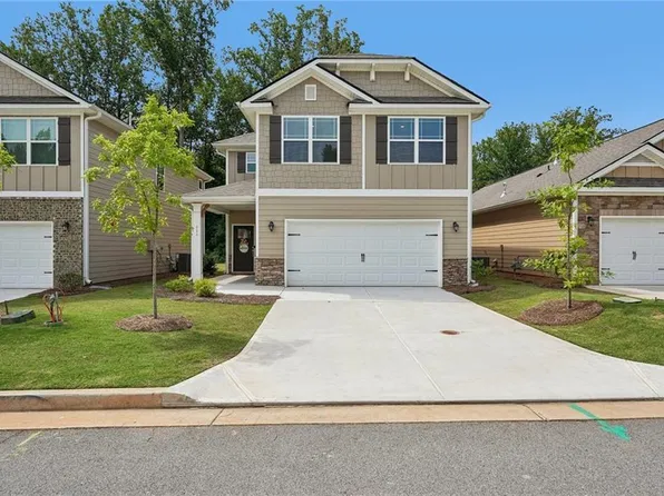111 Vineyard Walk, Carrollton, GA 30117