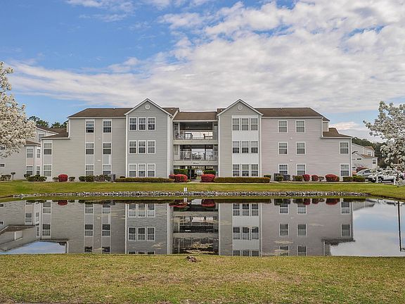 3rd image of 8642 Southbridge Dr. #F