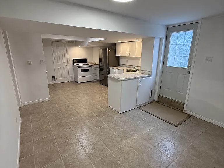 127 Birchwood Dr — Photo 35