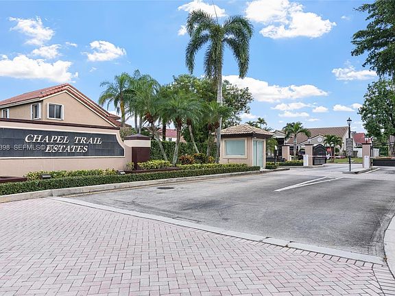 5th image of 19427 NW 13th St
