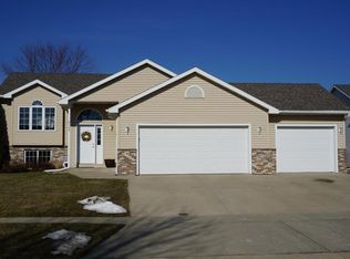 2105 9th Ave NE, Kasson, MN 55944