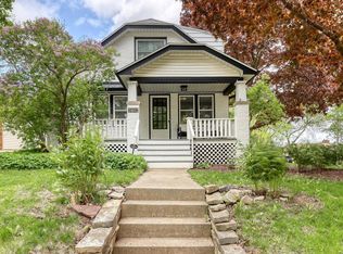 2402 N 114th St, Wauwatosa, WI 53226