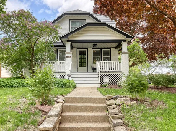 2402 North 114th STREET, Wauwatosa, WI 53226