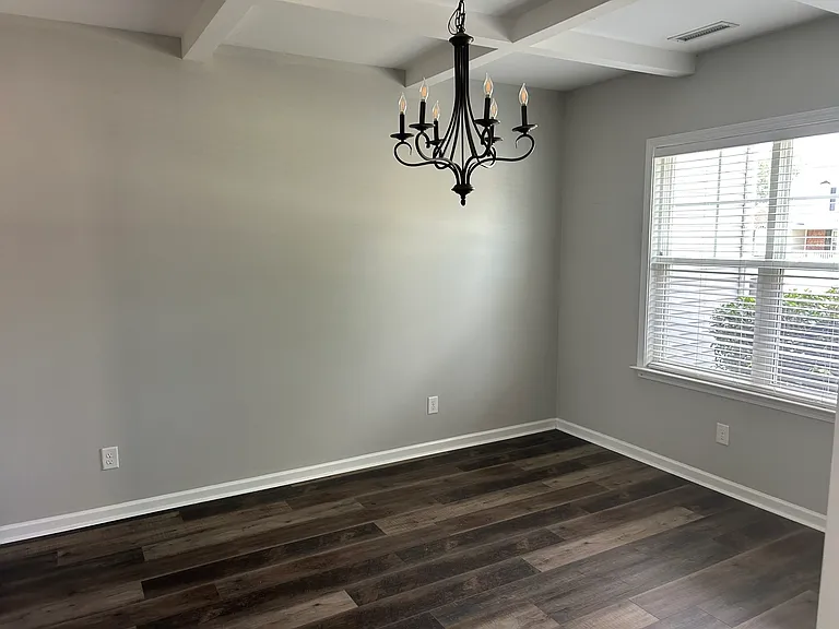 3827 Briargate Ln — Photo 2