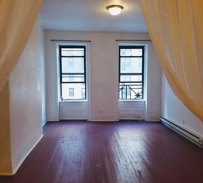 1st image of 1452 2nd Ave APT 16