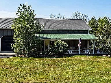 3rd image of 445 Bud James Ln