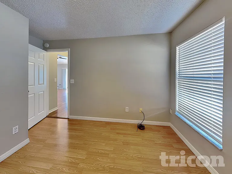 17128 Woodcrest Way — Photo 15