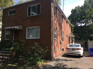 512 Lowe Ave, Ridgefield, NJ 07657