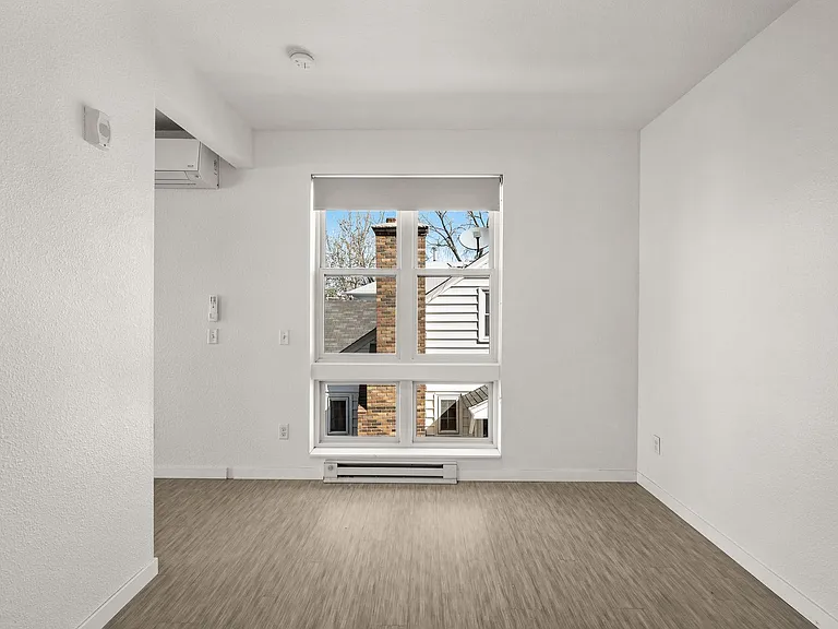 3535 Grand Ave S — Photo 14