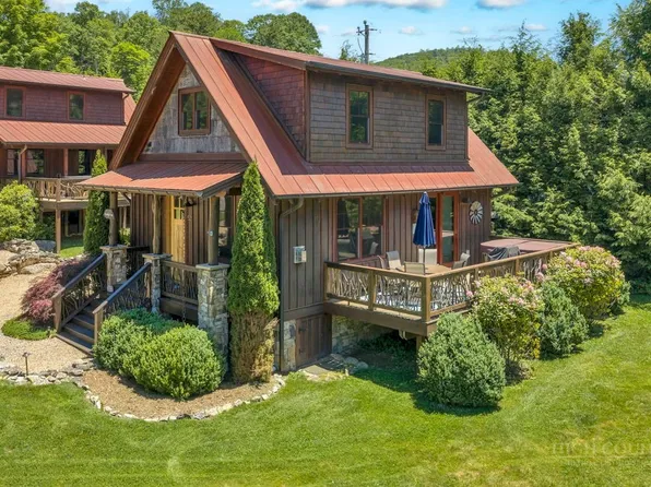 52 Eagle Cottage Lane #8, Banner Elk, NC 28604