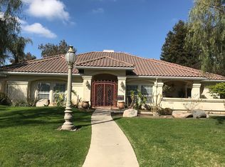 1203 N Tamarack St, Visalia, CA 93291