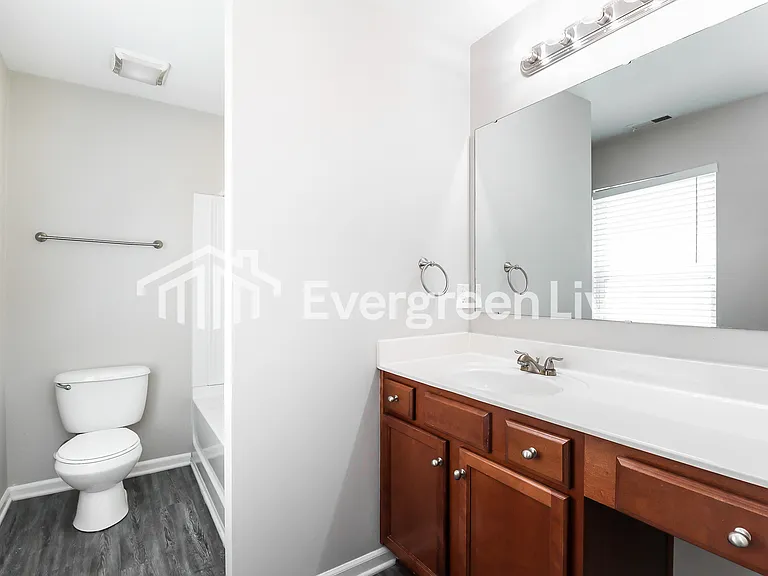 1041 Joselynn Dr — Photo 8