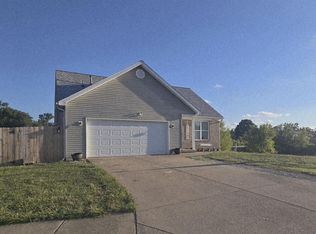 1918 Saint Lucia Dr, Newburgh, IN 47630