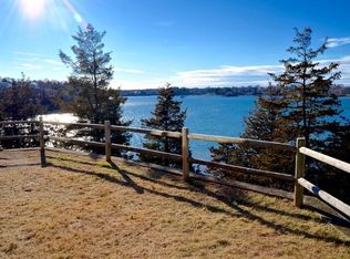 30 Pequot Rd, Marblehead, MA 01945