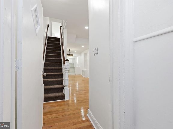 3rd image of 2024 W Berks St
