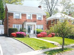 258 Kneeland Ave, Yonkers, NY 10705