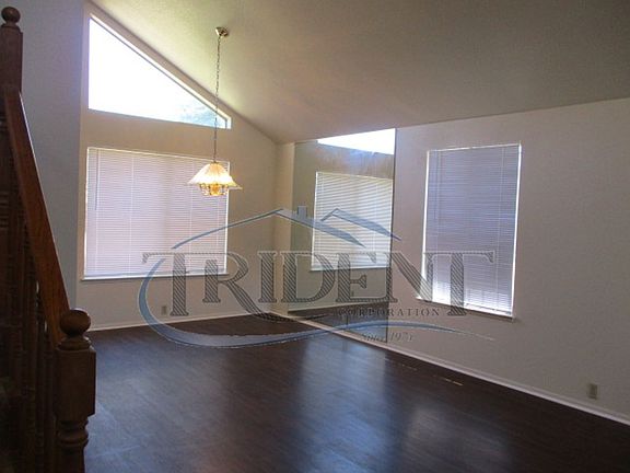 5th image of 8416 Matisse Ct