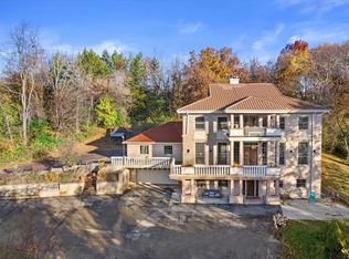 N44W25902 Lindsay Rd, Pewaukee, WI 53072