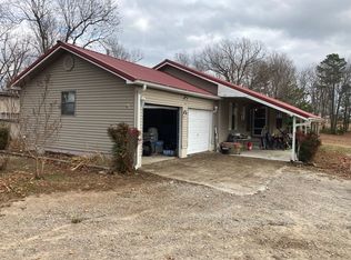 57 Rebel Ln, Norfork, AR 72658