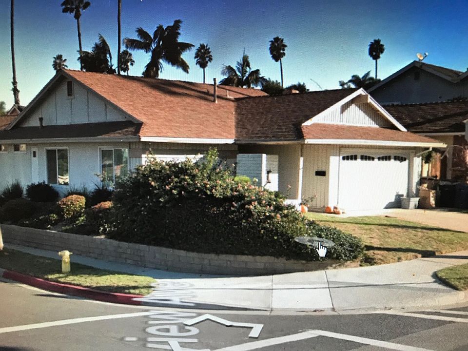 1st image of 1247 Beachmont St