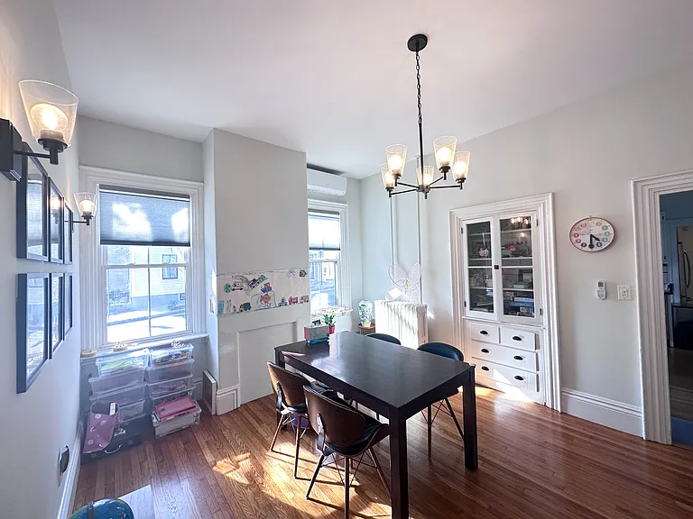 83 Thorndike St — Photo 4