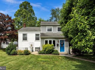 810 Scotia Rd, Philadelphia, PA 19128