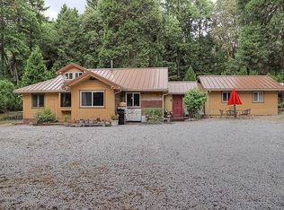 350 Main St, Wolf Creek, OR 97497