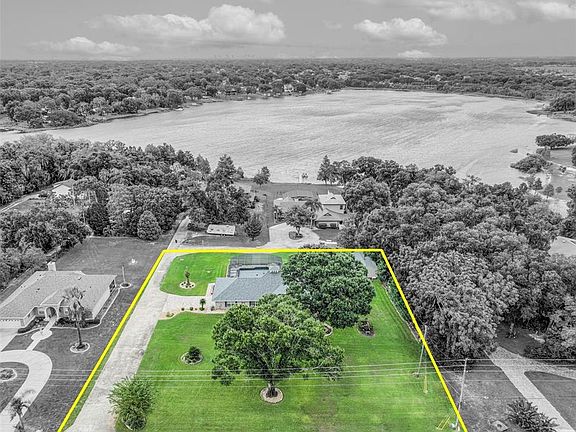 3rd image of 537 WOODLAWN CEMETERY ROAD