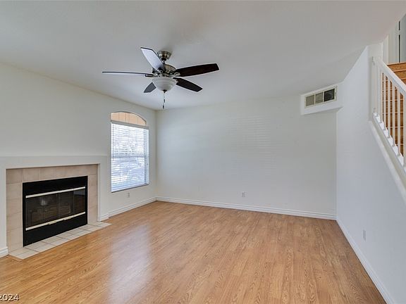 3rd image of 1617 Hennepin Dr