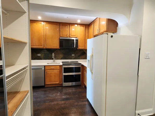 2702 N Laramie Ave, Chicago, IL