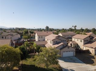 260 Tradewinds Ln, San Jacinto, CA 92583