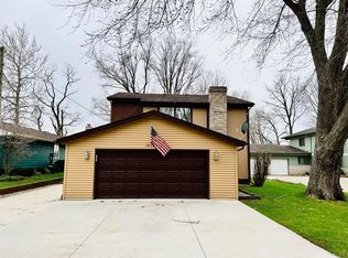 12162 Jefferson Blvd, Mishawaka, IN 46545