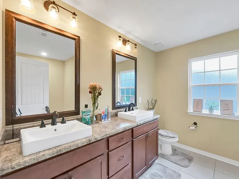 220 Wainwright Dr — Photo 29
