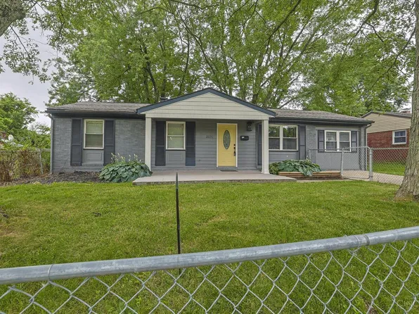 2071 Roosevelt Ave, Cincinnati, OH 45240