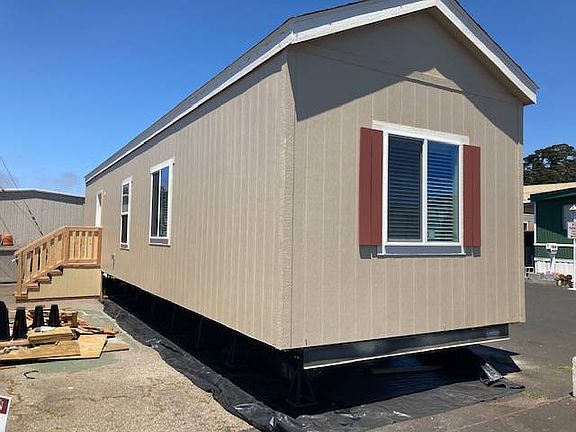 2nd image of 1700 El Camino Real #11-15