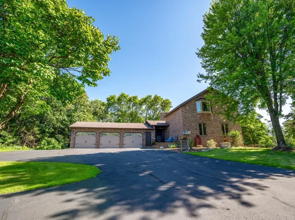 11661 County Road 40 NE, Spicer, MN 56288