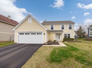 1398 Newcastle Ct, Bartlett, IL 60103