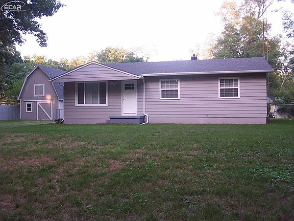 2nd image of 15161 West Dr