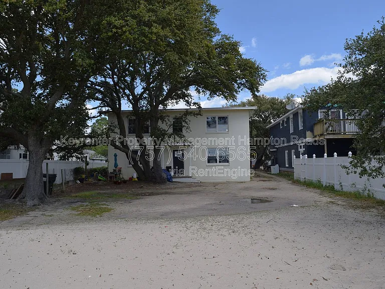 925 Little Bay Ave #A3 — Photo 35